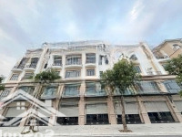 Siêu Phẩm Shophouse Đại Lộ Ngọc Trai 100M Đối Diện Cổng Phân Khu Cắt Lỗ Chỉ 17.5 Tỷ