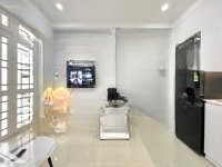 Cho Thuê Ch 1 Phòng Ngủ Ban Công Ngay Viettel Tower - Vòng Xoay Dân Chủ - Trường Sa - Lê Văn Sỹ