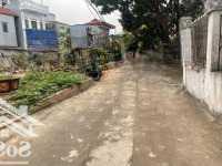 Bán Gấp Lô Đất Thổ Cư 69M Mt: 4,25M , Đường Rộng Thông Thoáng ,Vị Trí Đẹp Ô Tô Tránh Xe Máy