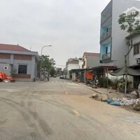 Siêu phẩm 2 mặt tiền trước - sau - sát đường gom cầu Tứ Liên tại Dục Tú MT = Hậu 5m. Diện tích 87m2 Trước đất vỉa hè rộng - ô tô tránh - kinh doanh ngày đêm Giá đầu tư đón sóng cầu Tứ Liên sắp triển khai 0336706721