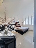 Dự Án Mới Siêu Ngon Studio Thiết Kế Sang Trọng Full Nội Thất Mới Có Cửa Sổ Trời Thoáng Mát