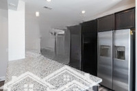 Hot! Bán Căn Hộ 135M2 Chỉ 7,5 Tỷ Tại Mặt Đường Lê Văn Lương. Liên Hệ: 0967401656 Nam