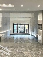 Cho Thuê Nhà Mặt Phố Nguyên Hồng 70M2 X 6 Tầng Thông Sàn Thang Máy Ô Tô Tránh. Giá 36 Triệu/Th