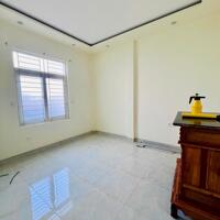  BÁN NHÀ MT KHU HOÀNG VĂN THÁI - QUY NHƠN - LH 0939 81 3696