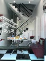Cho Thuê Nhà Phố, 1 Trệt 1 Lầu, Có Chỗ Đậu Ô Tô, Full Nội Thất, Vô Ở Ngay
