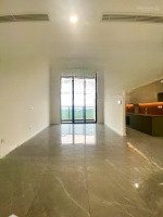 Sunshine Diamond River Q7, 2 Phòng Ngủ 122M2, Mới 100%, Miễn Phí Quản Lý Gần 3 Năm, 2 Ban Công