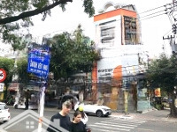 Cho Thuê Căn Gócdiện Tích134M2 Dtsd 630M2Mặt Tiềnlý Tự Trọng Cách Bãi Tắm 400, Hàng Hiếm Tại Nha Trang, Hot!