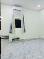 Bán Nhà 2T, Trung Tâm Gần Ngã 4 Thủ Đức, 83M2 Full Nội Thất Giá Nhỉnh 4,X Tỷ Tl