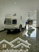 Mặt Phố Hồng Tiến Hai Mặt Thoáng - Đường 20M-8 Tầng Thang Máy Nội Thất 5*- Bể Bơi - View Công Viên