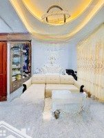 Bán Nhà Nguyễn Thị Thập, Xe Hơi Ngủ Trong Nhà, 9.2 Tỷ