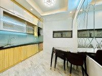 Cần Bán Gấp Nhà Cầu Giấy, Vài Bước Ra Phố, Diện Tích 38M2 Xây Đẹp, Giá Nhỉnh 7 Tỷ Thương Lượng