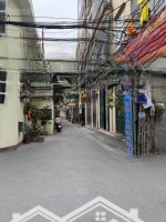 Cầu Giấy - Nhà 2 Thoáng Trước Sau - Cực Gần Phố - Oto Qua Nhà, Vào Nhà, Diện Tích Rộng, Chỉ 13,9 Tỷ