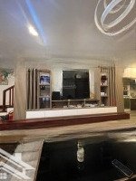 Bán Nhà Ngõ 5 Láng Hạ 62M2 5Tmặt Tiền4.6M - 16.2 Tỷ Gara Ô Tô Tránh Kinh Doanh. Liên Hệ: 0977728996