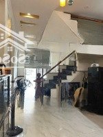 Nhà Phố Mặt Tiền Kinh Doanh Gần Ngã Tư Bình Thung P. Tân Đông Hiệp Tp. Dĩ An