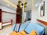 Siêu Phẩm Chdvhẽm Xe Hơiung Văn Khiêm P. 25 Dt: 4.5X18M Kc: 5 Tâng Giá: 14 Tỷcó Thương Lượngngay Dh Hutech