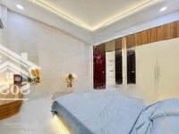 Đi Nước Ngoài Định Cư Bán Gấp Nhà Ở Đường Hoàng Minh Đạo, Phường 5, Quận 8, Giá Bán 2 Tỷ 100 Triệu.