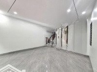 Chính Chủ Bán Nhà Mặt Ngõ Đàm Quang Trung Long Biên - Ngõ Oto Vào Nhà. Lh : 0971682992