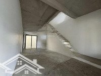 Cần Bán Căn Duy Nhất Đối Diện Hồ Bơi & Công Viên 85M2 - Giá Bán 14,8Tỷ - 4 Tầng Tại Verosa Park