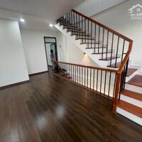 Trung tâm Khuê Trung đường 10.5m Hà Tông Quyền bán nhà đẹp 4 tầng 7.9 tỷ