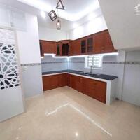 BÁN NHÀ 1T1L, mới đẹp, TRỤC CHÍNH HẺM THÔNG, xe hơi tới nhà luôn