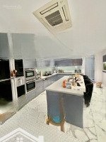 Biệt Thự Đẳng Cấp Doanh Nhân Hồ Văn Huê 6 Tầng Ngang 7M 120M2 Tặng Nt Cao Cấp 35.5 Tỷ. 0902675790