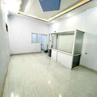 Nhà 2 tầng gần biển đường Tháp Bà - Vĩnh Hải, DT đất 65m ngang 7, có 4PN