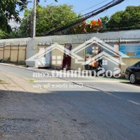 Bán Đất Tặng Nhà Linh Trung _ Hoàng Diệu 2 Tttptđ. Diện Tích: 111M2.Xe Hơi Thông. Khu Vip Có 4 Trường Đh.