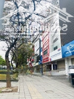 Phố Nguyễn Khánh Toàn - Bán Đất Tặng Nhà Diện Tích: 200M2 -Mặt Tiền10M Phù Hợp Xây Toà Nhà Giá Bán 86 Tỷ