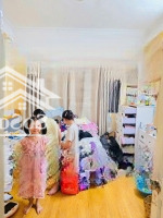 Bán Nhà Dân Xây Gia Quất,38M,4Ngu,Gần Ô Tô,Phun Nội Thất,5Xty