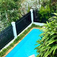 BDS HVL Cho thuê villa sân vườn, hồ bơi, 2 mặt tiền khu compound đường Nguyễn Văn Hưởng, phường Thảo Điền, Quận 2.