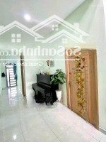Cho Thuê Nhà Tái Định Cư Định Hoà Gần Thành Phố Mới Bình Dương Nhà 2 Phòng Ngũ Sân Trước Đậu 2 Xe