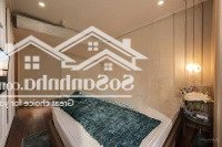 Bán Căn 2Pn 2 Vệ Sinh76M2,View Hồ,Tặng Full Nội Thất,Giá Chỉ 4,7 Tỷ