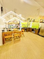 Bán Gấp Nhà Ngay Khách Sạn Đệ Nhất, 4 Tấm, 105M2 Chỉ 9 Tỷ. Nhà Mới Đẹp Trên Con Đường Đáng Sống
