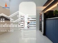 Căn Hộ 1 Phòng Ngủriêng, Ban Công, D5 Bình Thạnh Gần Đh Giao Thông Vận Tải, Ngoại Thương, Bến Xe Miền Đông