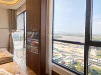 One Verandah: Cho Thuê Duplex 183M2 View Sông - Giá 75 Triệu/Tháng Cực Hấp Dẫn