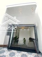 Nhà Cấp 4 Hiện Đại Mới Xây Giá Cả Nhà Cả Đất Đường Nhựa 6M Có Vỉa Hè, Sổ Riêng Thổ Cư 100%