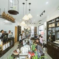 Siêu phẩm mặt phố Hoàng Cầu 70m2 vỉa hè rộng kinh doanh đỉnh chỉ 35 tỷ