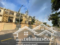 Bán Nhà Chính Chủ, Mặt Tiền Dân Chủ - Suncasa Central, Sổ Hồng Hoàn Công - Vsip2A Bình Dương 177M2