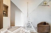 Chính Chủ Cho Thuê Dài Hạn Căn Hộ Saigon Royal 2 Phòng Ngủ- 2 Vệ Sinh- 88M2 Kế Bên Quận 1 Giá Tốt Ở Liền