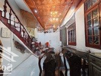 Bán Nhà Nguyễn Văn Huyên 69M2 X 4T, Lô Góc, 30M Ra Mặt Phố, Giá Bán 15 Tỷ.