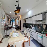 Nhà 3 tầng đẹp đường Vạn Kiếp, DT đất 88m ngang 4m5, nội thất và thiết kế hiện đại