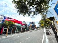 Bán Nhà Mặt Tiền Đường 3/2 Và Trần Minh Quyền Dt: 4X14M, 5 Tầng St Giá Bán 15,5 Tỷ Thương Lượng