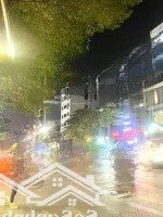 Bán Nhà Mặt Phố Tôn Đức Thắng, Đống Đa, Kd Sầm Uất, Vỉa Hẻ Rộng, Thang Máy, 7 Tầng, 105M2, 42.9 Tỷ