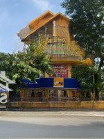 Cho Thuê Biệt Thự Hoàng Ngân 337M2 Đất, 137M2 Xây, 3 Tầng, 16M Mặt Tiền, Vị Trí Đắc Địa