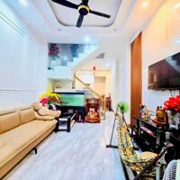 Bán nhà 3 lầu 200m2 MT kinh doanh An Bình TP Biên Hòa chỉ 4,2 tỷ