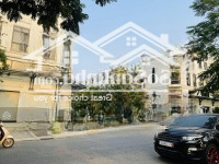 Nhà Phố Vườn 7X20M Cho Thuê Nhà Hoàn Thiện Cơ Bản Để Ở Hoặc Mở Văn Phòng Cty, Giá Chỉ 32 Tr/Th