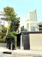 Bán Nhà Mặt Phố Gần Ủy Ban Tp Thủ Đức,, 17,6 Tỷ, 159M2, 4 Tầng, Mặt Tiền 9M, Pháp Lý Đầy Đủ