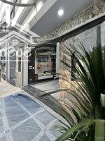 Bán Nhà Đường Láng - Oto Đậu Cửa - Kinh Doanh - Nội Thất Vip - Thang Máy - 44M 6 Tầng - 17X Tỷ