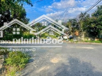 Bán Lô Góc Hai Mặt Tiền Tái Định Cư Đất Lành Đường 16M . Giá Bán 2 Tỷ 550 Triệu .