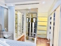 Tòa Nhà Phố Nguyễn Đình Hoàn, Chỉ Nhỉnh 10 Tỷ: 83M2-8 Tầng-Ngay Gần Mặt Phố-Dòng Tiền Đạt 120 Triệu